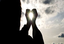 火爆拼搏！国际篮球顶尖球员交锋